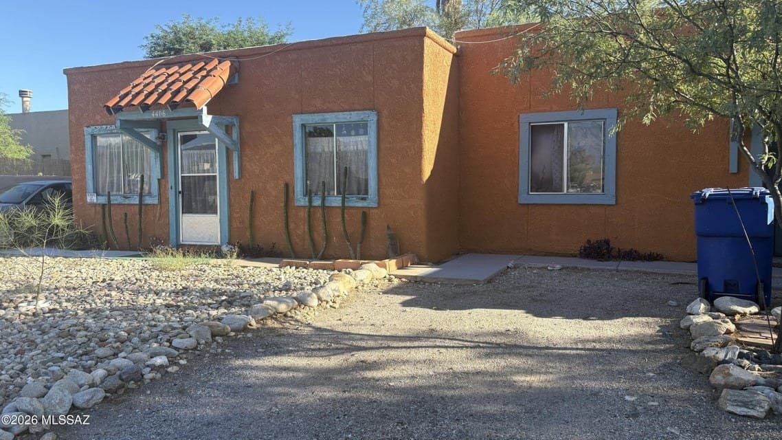 Exterior of 4402-4406 East Pima Street