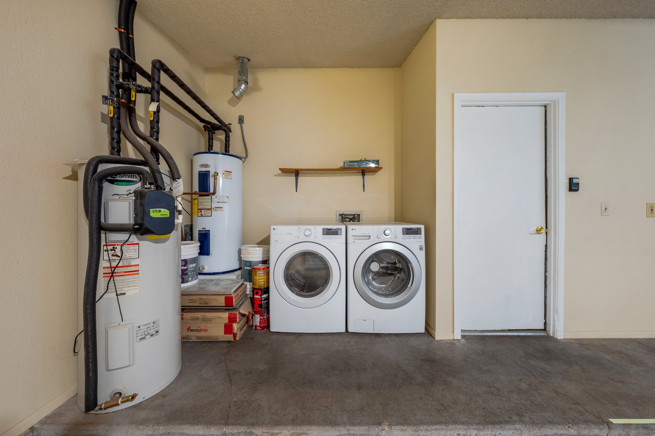 Laundry area off the main hall.