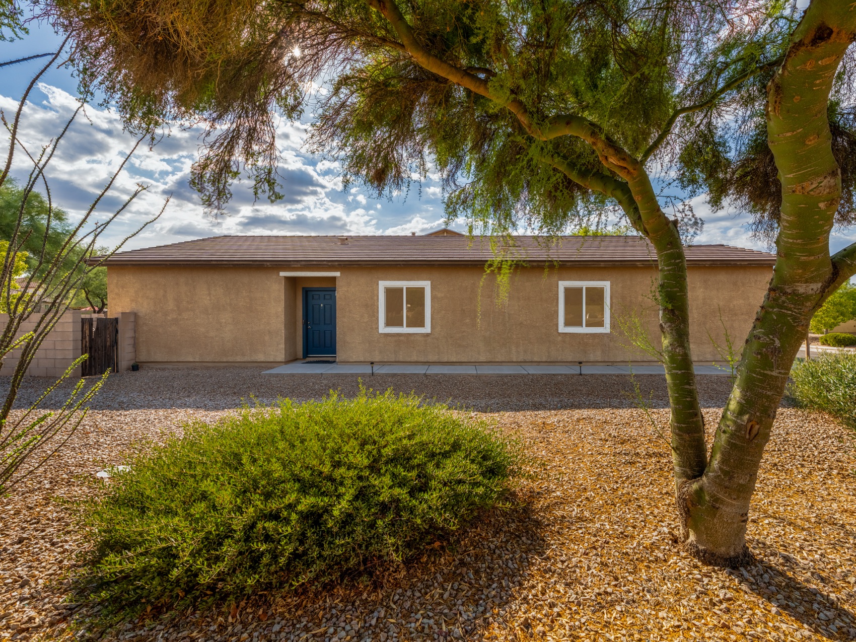 Clean modern desert home at twilight