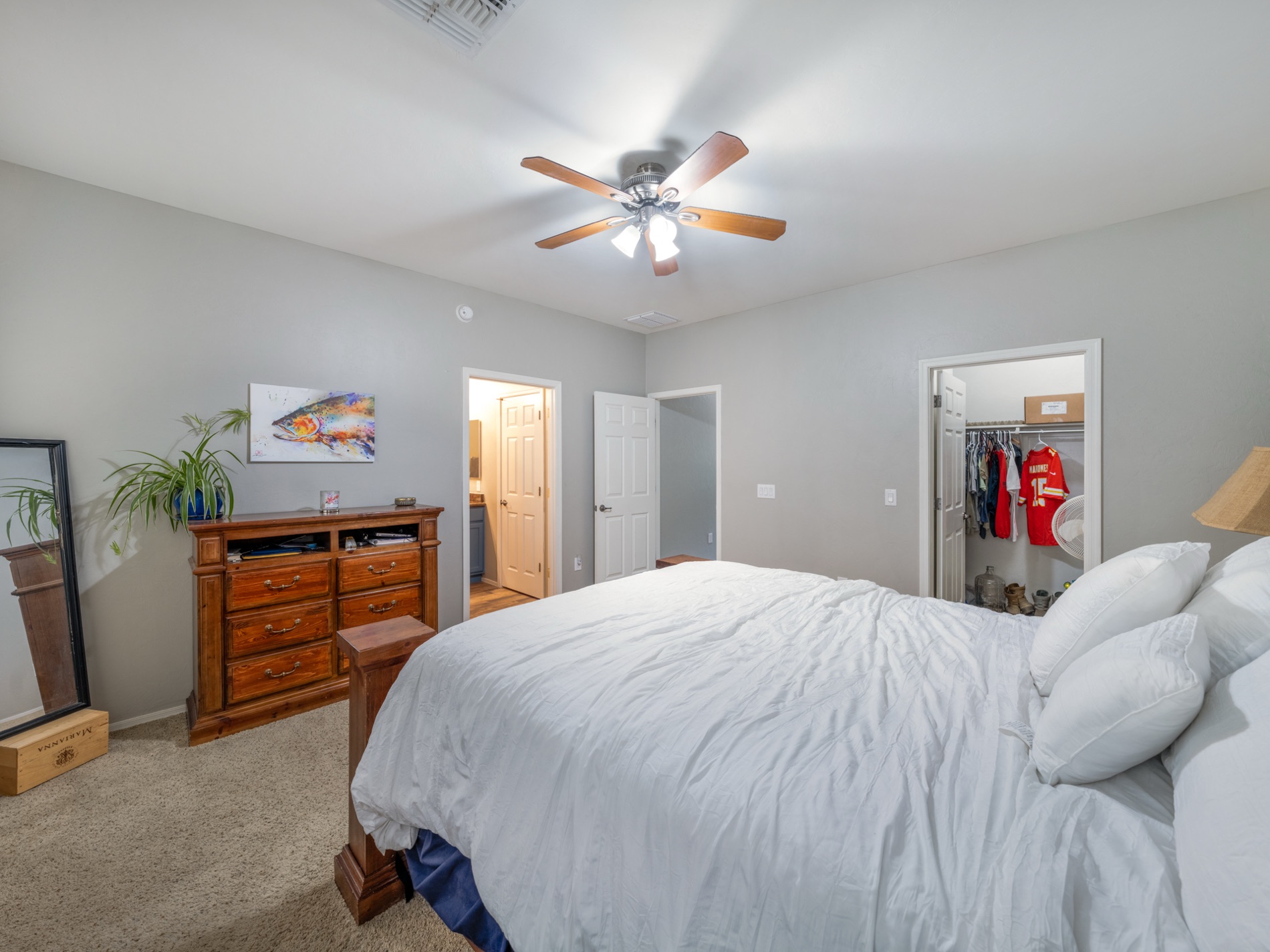 Serene primary bedroom